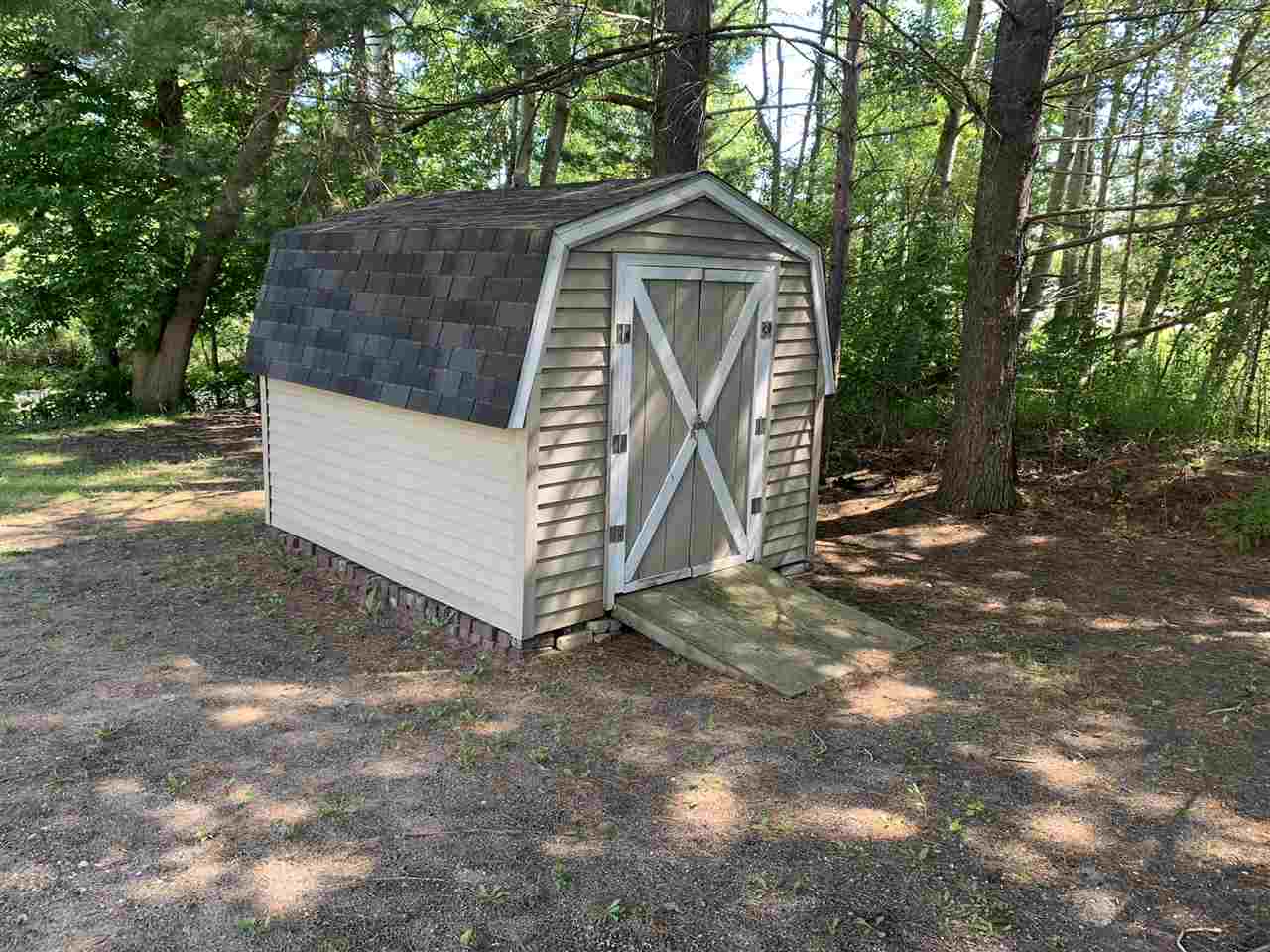 4867 East Washington Road Clare, MI 48617 - Photo 9 of 17 1863363-9.JPG