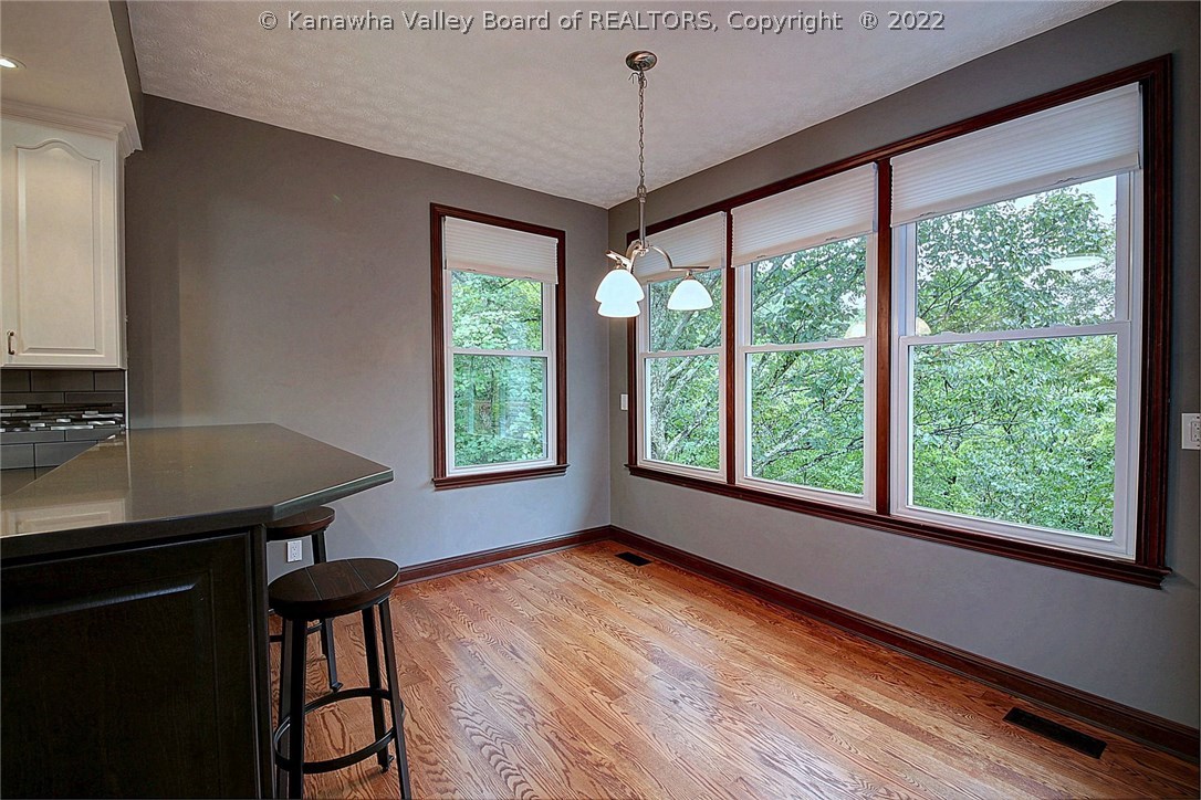47 Spruce Ridge Hurricane, WV 25526 - Photo 10 of 30 Gallery Image 10