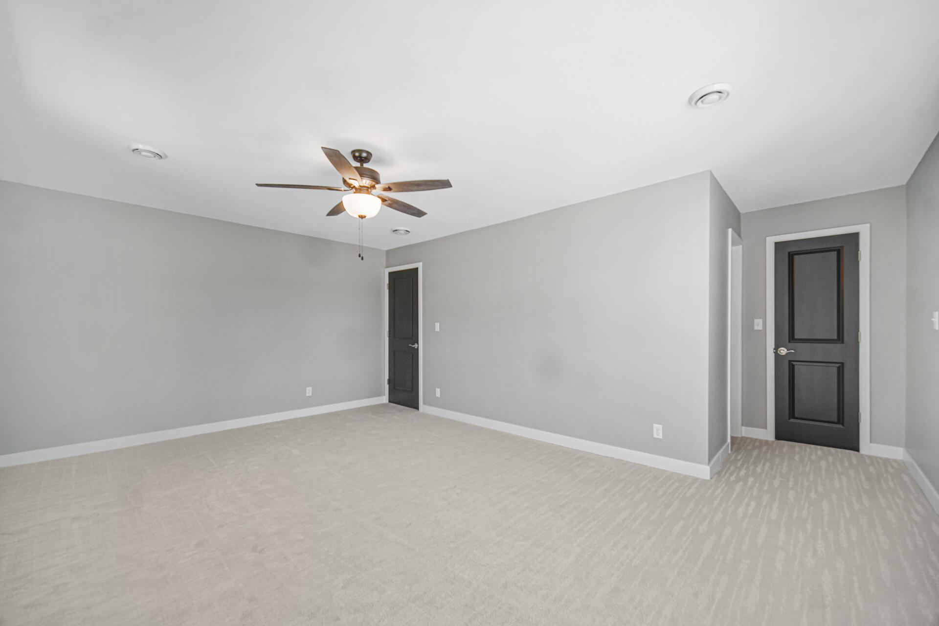 564 West 250 South Hebron, IN 46341 - Photo 18 of 31 1920x1280