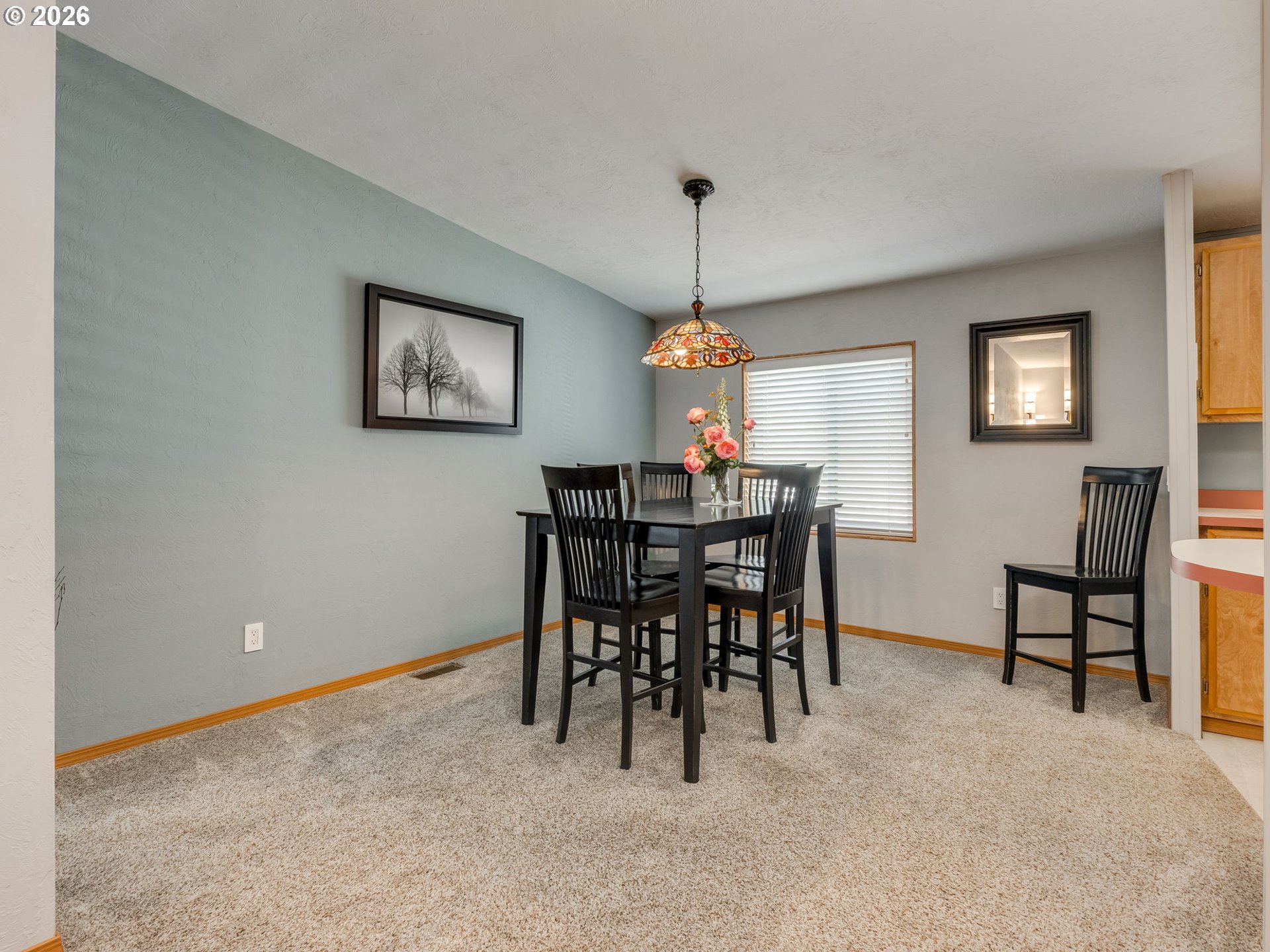 4730 Auburn Road Northeast, Unit 125 Salem, OR 97301 - Photo 5 of 36 a view of a dining room with furniture