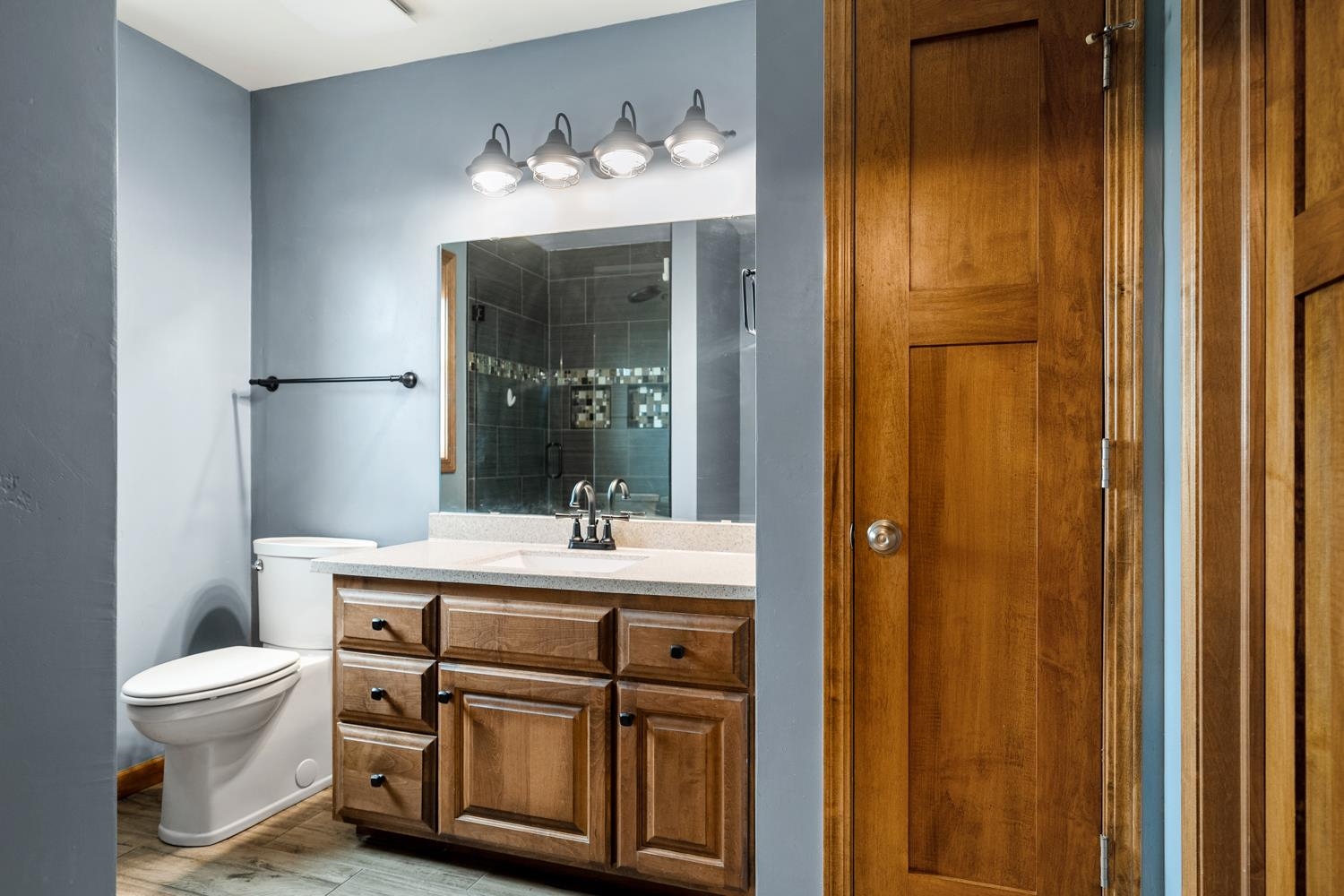 2332 Oak Ridge Circle De Pere, WI 54115 - Photo 13 of 38