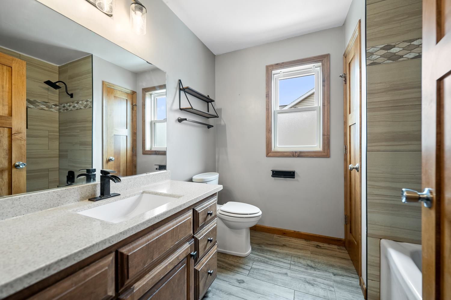 2332 Oak Ridge Circle De Pere, WI 54115 - Photo 19 of 38