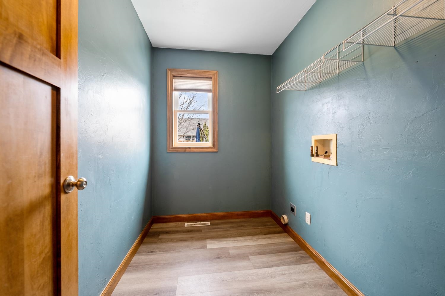 2332 Oak Ridge Circle De Pere, WI 54115 - Photo 21 of 38