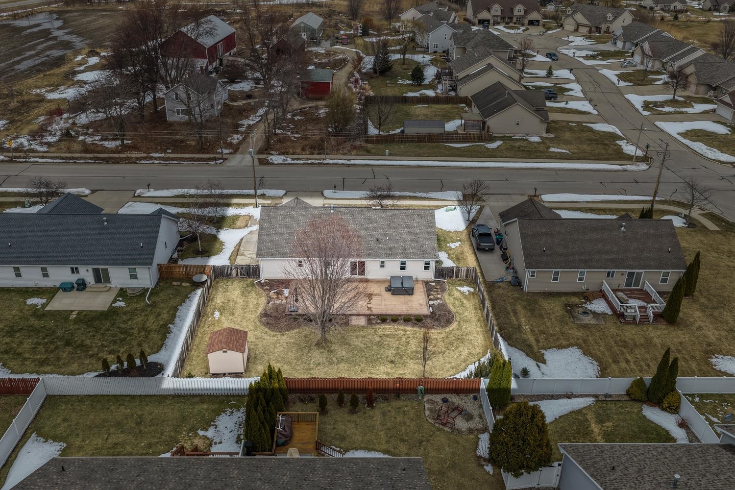 2332 Oak Ridge Circle De Pere, WI 54115 - Photo 36 of 38