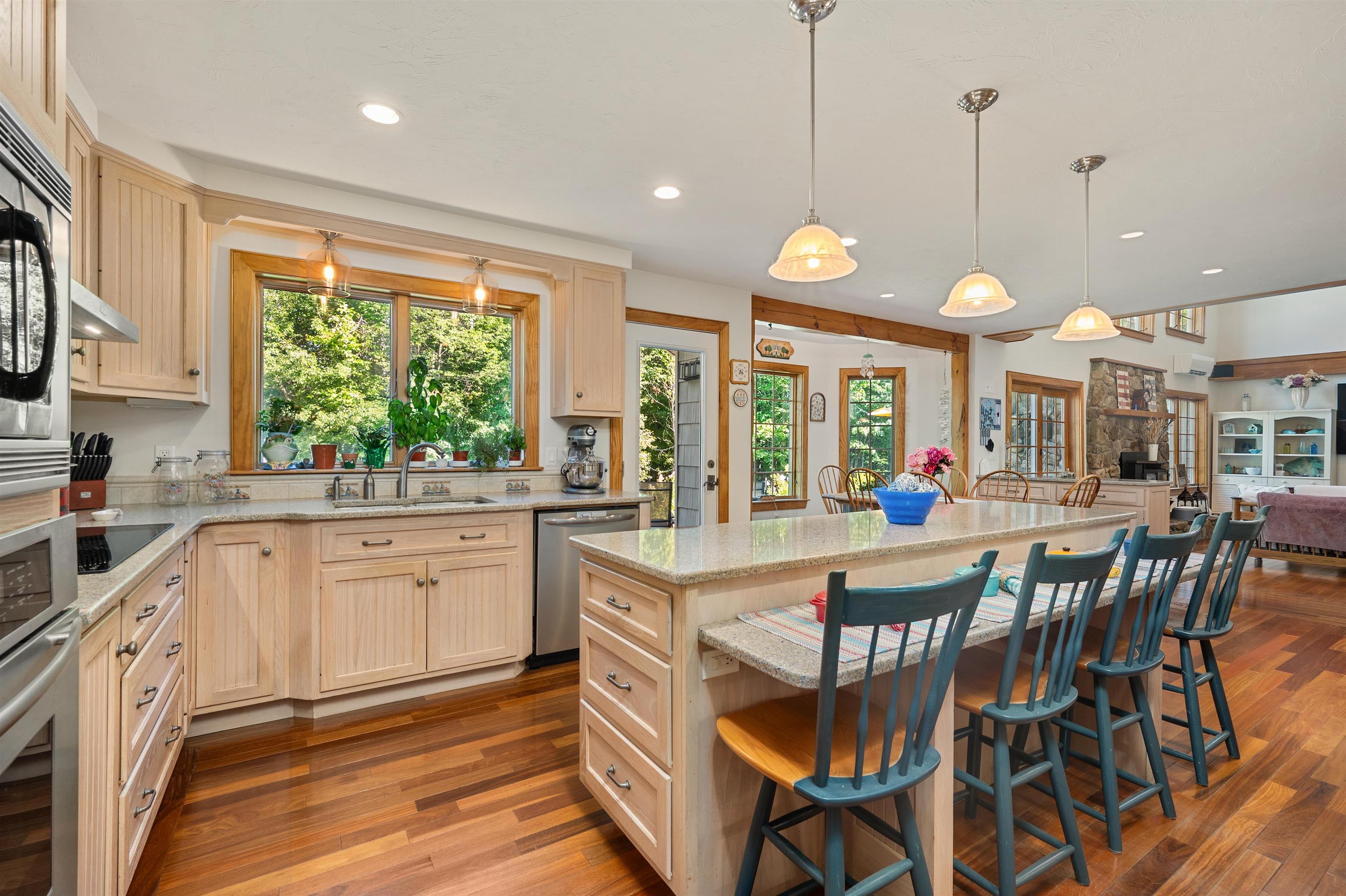 143 Highway 25 Meredith, NH 03253 - Photo 27 of 59