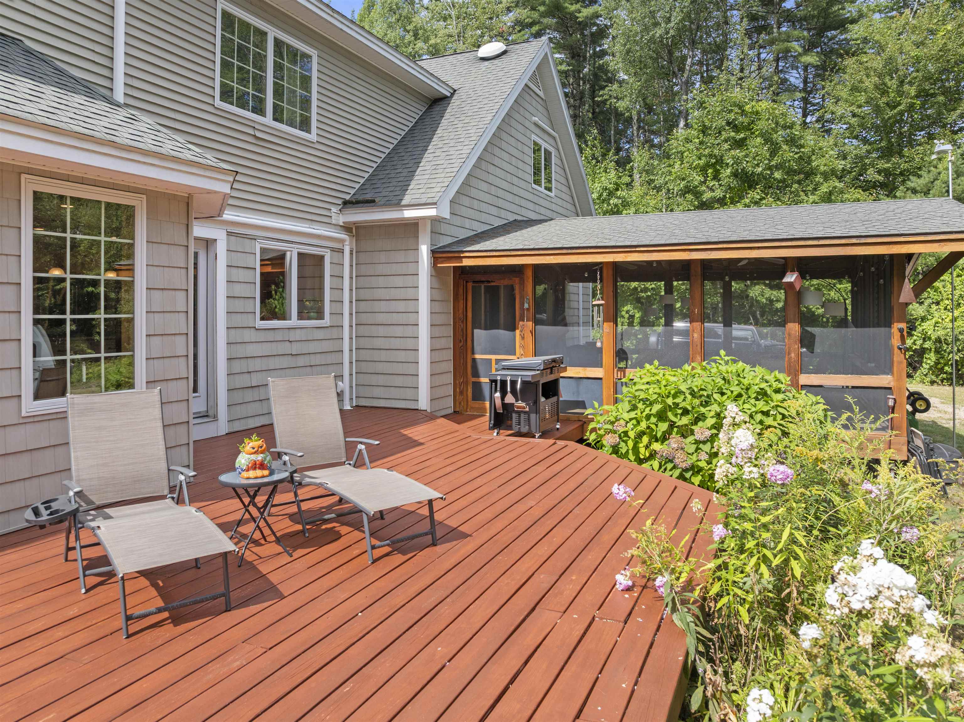 143 Highway 25 Meredith, NH 03253 - Photo 8 of 59