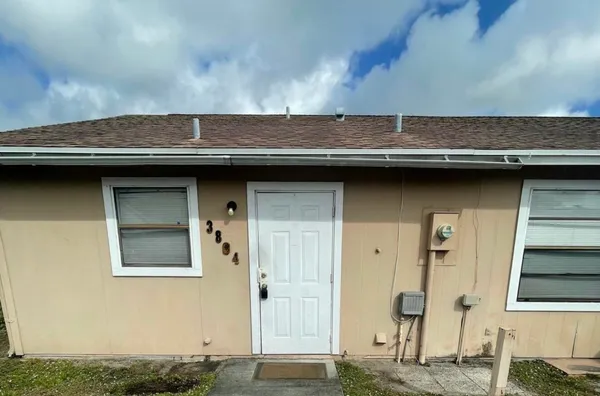 $1,900 | 3804 92nd Lane North, West Palm Beach, FL 33403