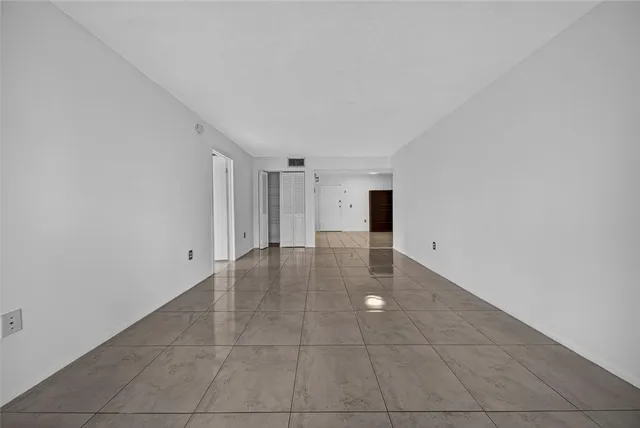 $152,000 | 7300 Northwest 17th Street, Unit 203, Plantation, FL 33313