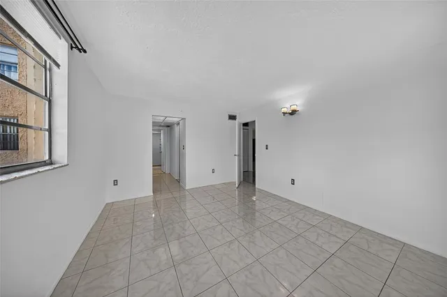 $152,000 | 7300 Northwest 17th Street, Unit 203, Plantation, FL 33313