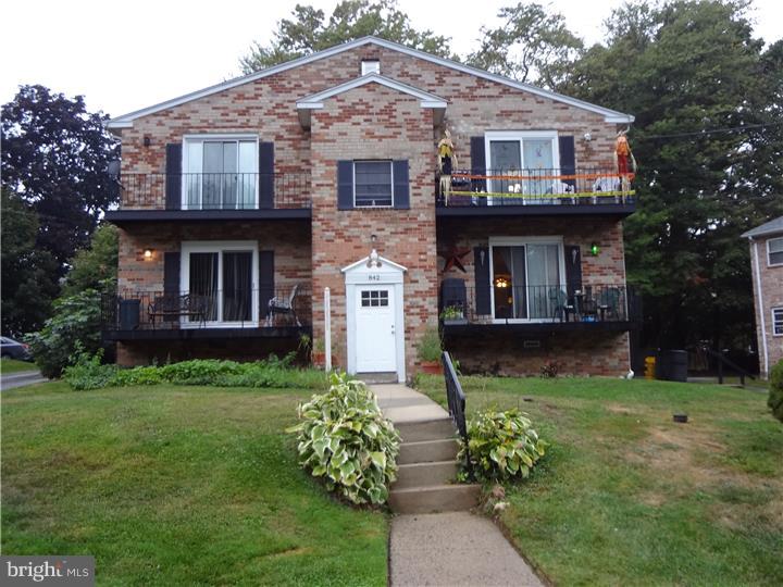 842 Garrett Lane Springfield, PA 19064 - Photo 1 of 22 Gallery Image 1
