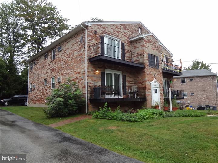 842 Garrett Lane Springfield, PA 19064 - Photo 2 of 22 Gallery Image 2