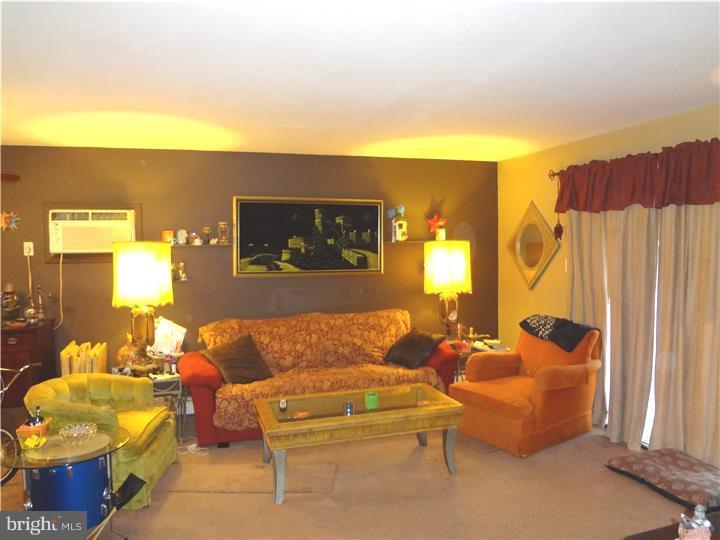 842 Garrett Lane Springfield, PA 19064 - Photo 15 of 22 Gallery Image 15