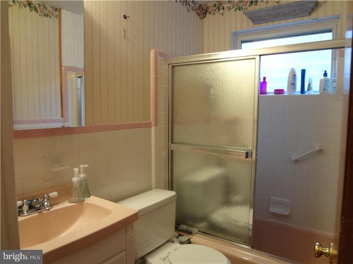 842 Garrett Lane Springfield, PA 19064 - Photo 20 of 22 Gallery Image 20