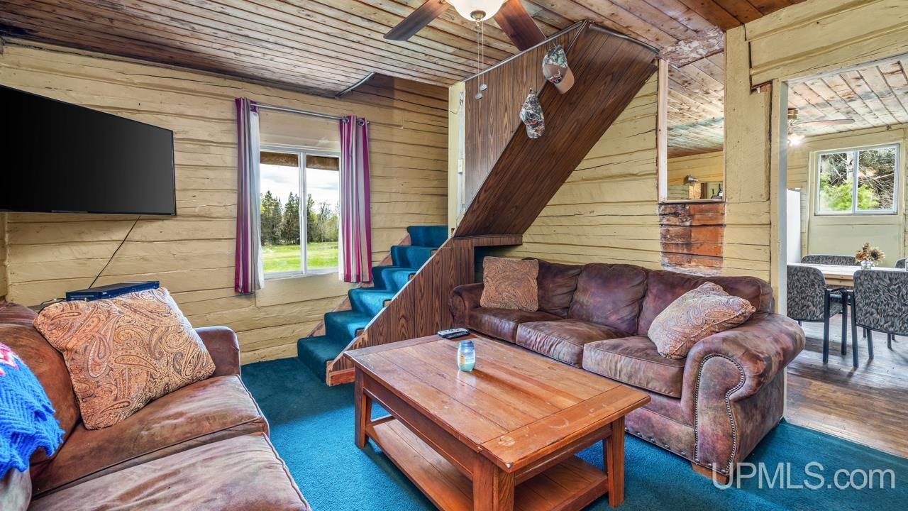 2417 Holly Road Rock, MI 49880 - Photo 18 of 43