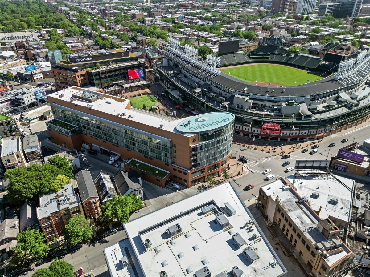 1110 West Addison Street Chicago, IL 60613 - Photo 46 of 49