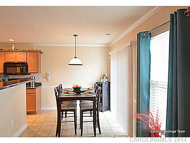 1010 Mearn Road Charlotte, NC 28216 - Photo 2 of 16