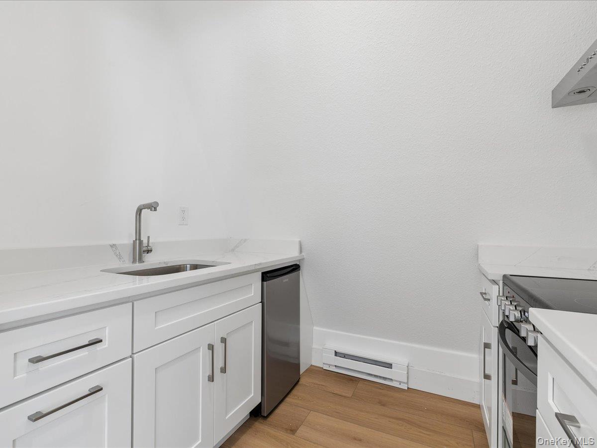 1579 North Sea Road Southampton, NY 11968 - Photo 15 of 41