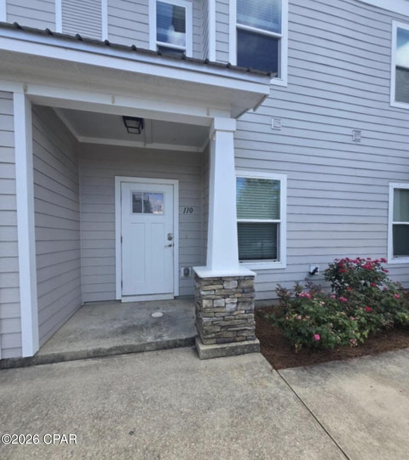 110 Palm Shadow Way Freeport, FL 32439 - Photo 2 of 15