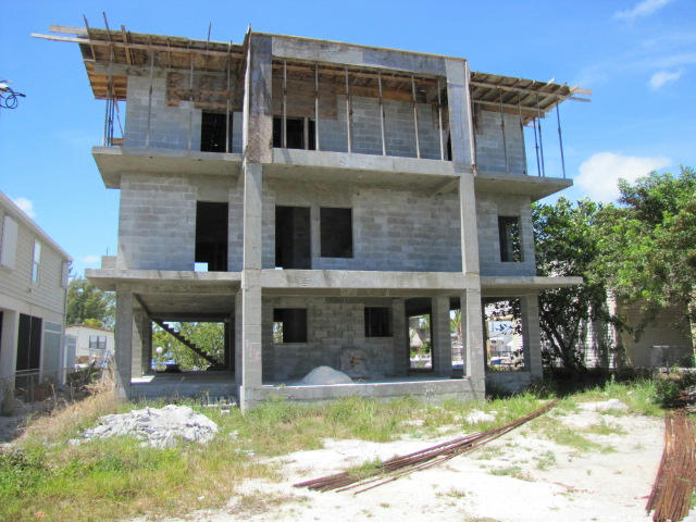 112 Long Key Road Key Largo, FL 33037 - Photo 2 of 7 IMG_1268