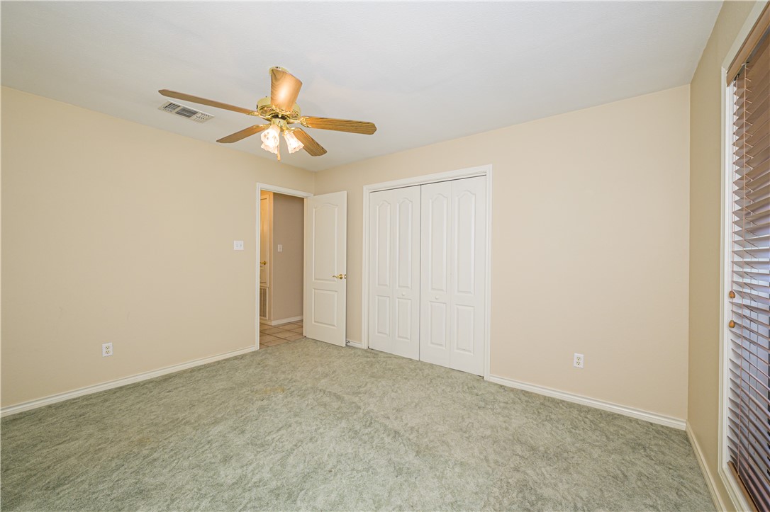 10416 7th Street Pettus, TX 78146 - Photo 24 of 40 a view of an empty room