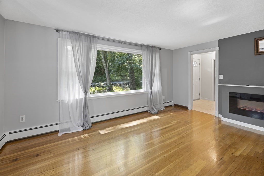 4 Institute Road North Grafton, MA 01536 - Photo 11 of 35 Gallery Image 11