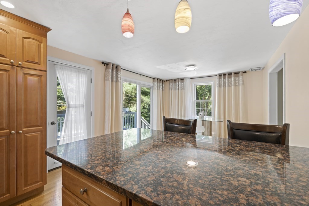 4 Institute Road North Grafton, MA 01536 - Photo 5 of 35 Gallery Image 5