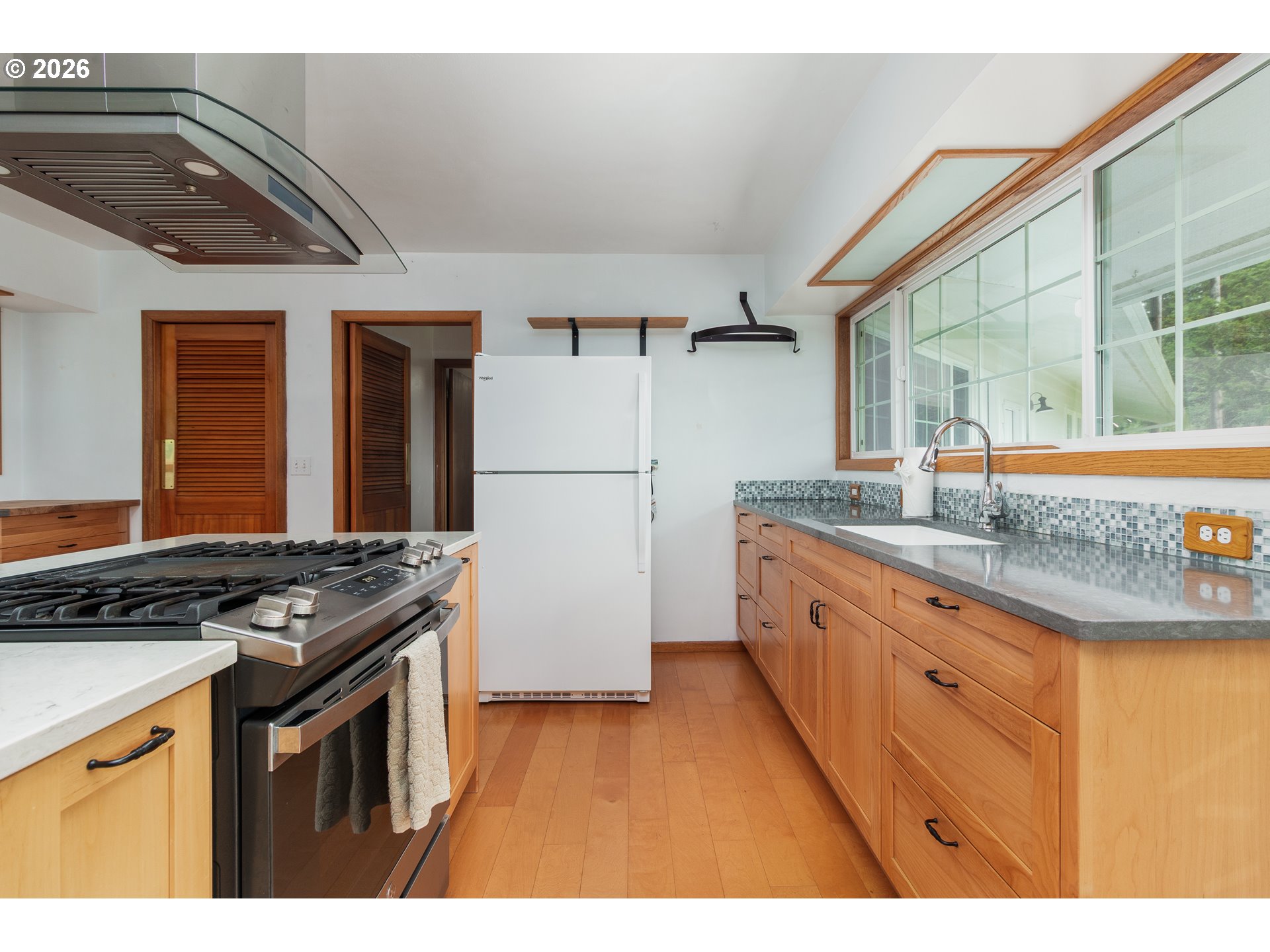 6550 Curl Road Tillamook, OR 97141 - Photo 10 of 48