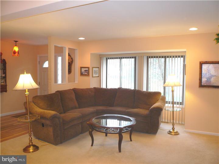 396 Bolton Road East Windsor, NJ 08520 - Photo 3 of 12 Living Room