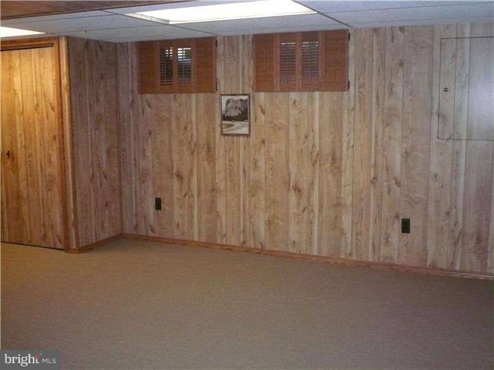 396 Bolton Road East Windsor, NJ 08520 - Photo 9 of 12 Basement - Finished