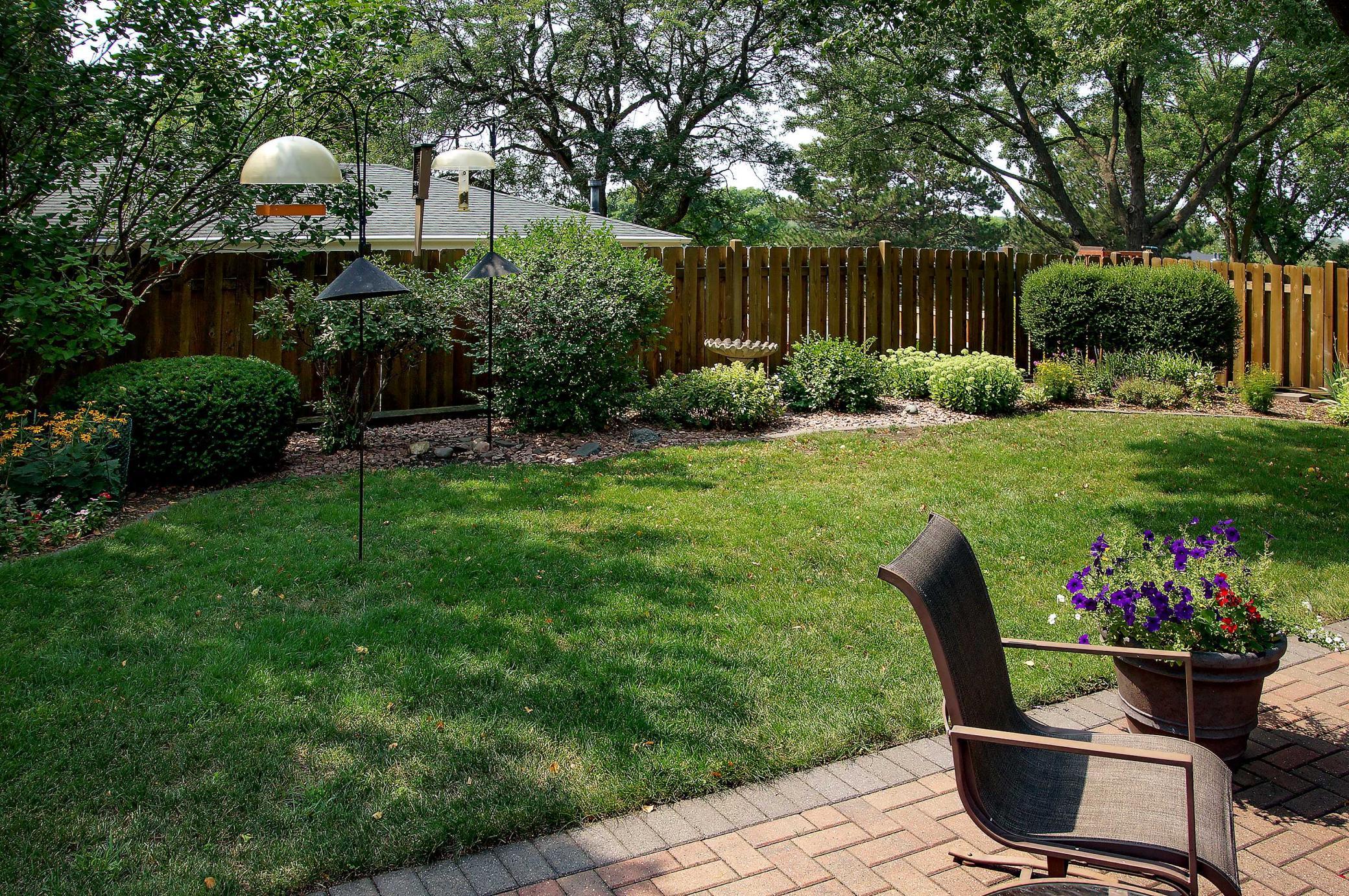 10033 Nord Road Bloomington, MN 55437 - Photo 11 of 43