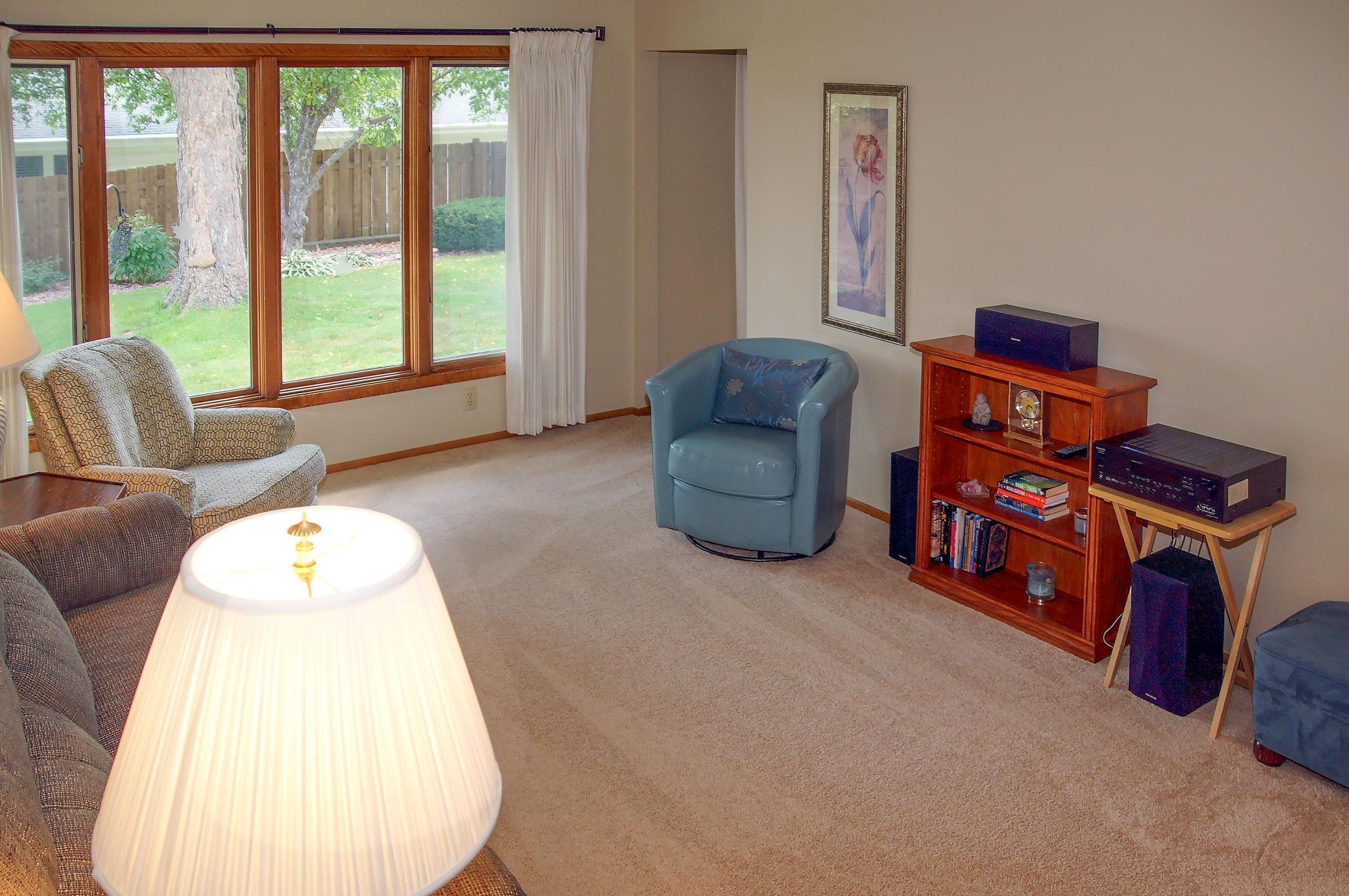 10033 Nord Road Bloomington, MN 55437 - Photo 21 of 43