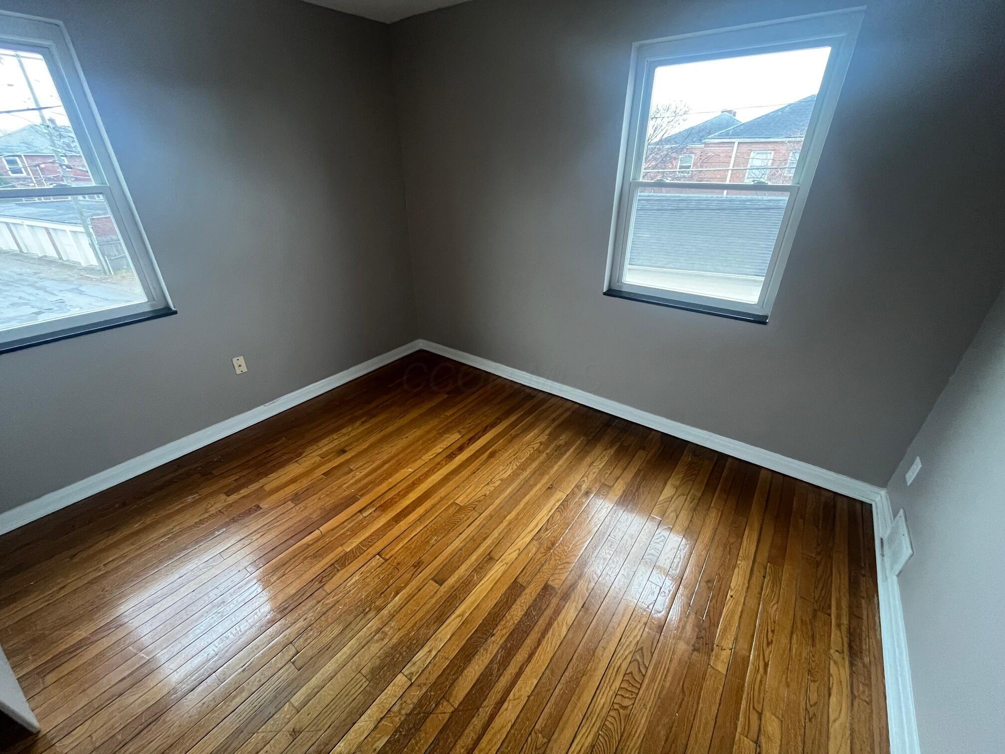 34 North Hampton Road, Unit D Columbus, OH 43213 - Photo 6 of 9 image5