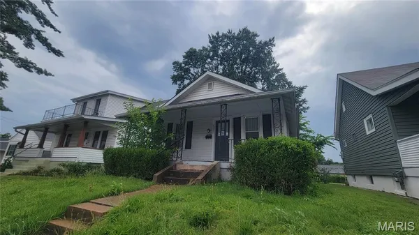 $164,900 | 4313 Jamieson Avenue, St. Louis, MO 63109