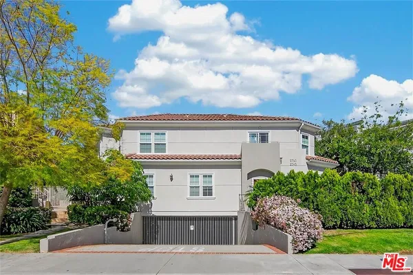 $779,000 | 2743 Montrose Avenue, Unit 110, Montrose, CA 91020