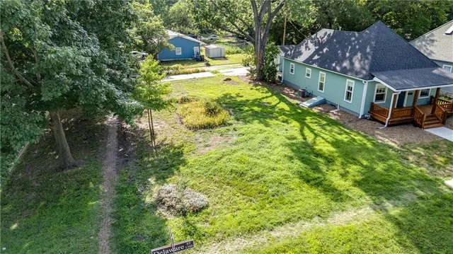$135,000 | Delaware Street, Lawrence, KS 66044