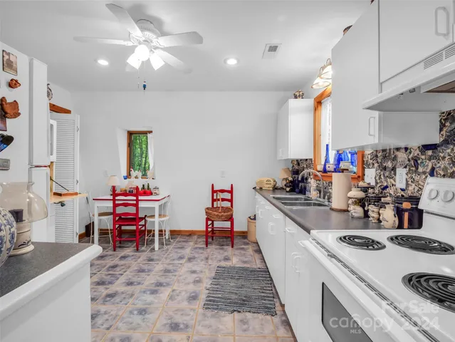 $449,000 | 740 Justice Drive, Lake Lure, NC 28746