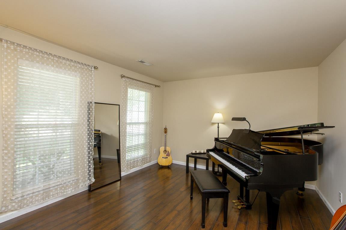2209 Hayward Lane Spring Hill, TN 37174 - Photo 3 of 24 Gallery Image 3