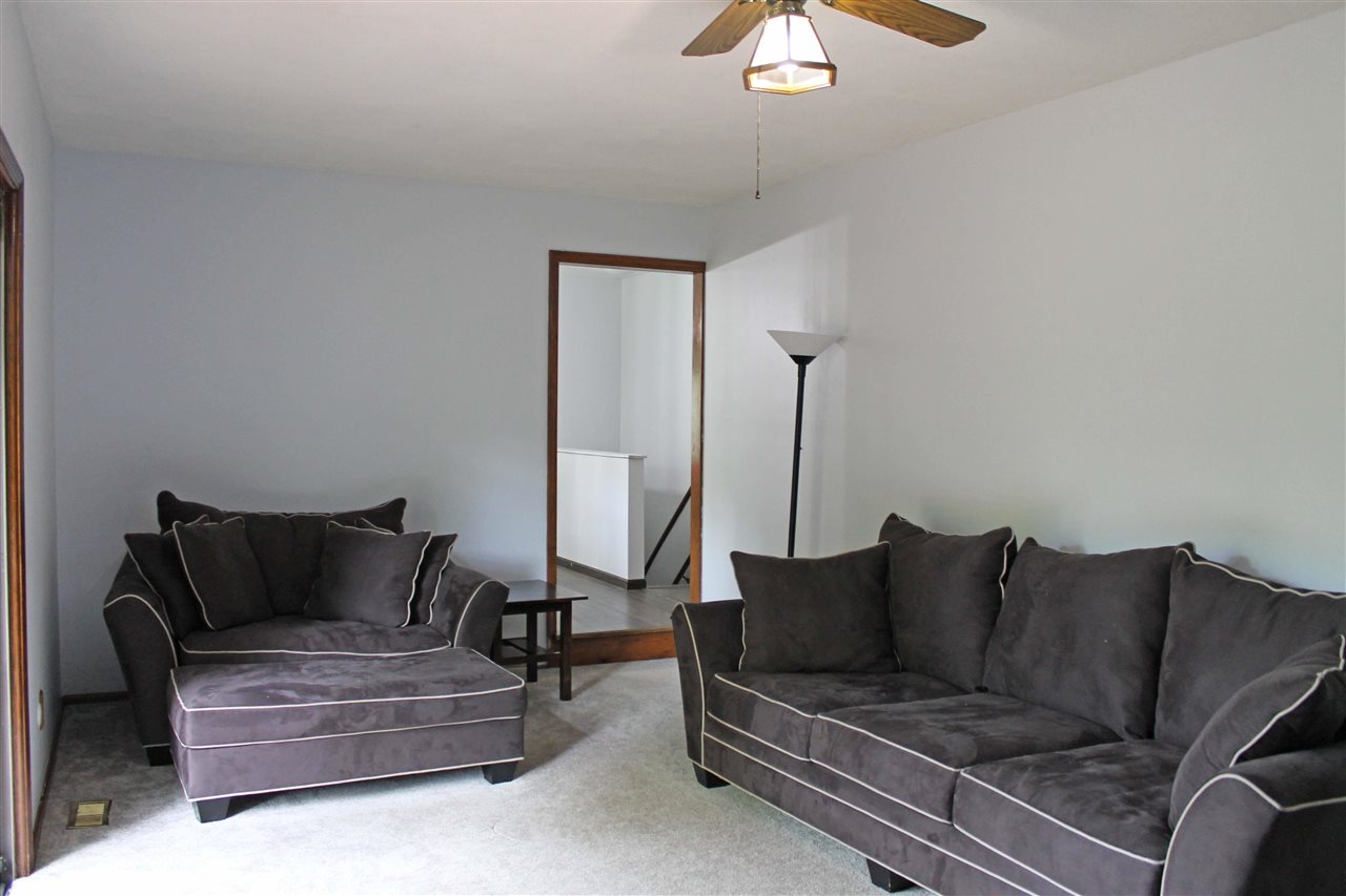 4573 North Seymour Road Flushing, MI 48433 - Photo 34 of 56 50055247-33.JPG