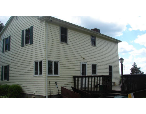 24 Mathew Road Tiverton, RI 02878 - Photo 4 of 10