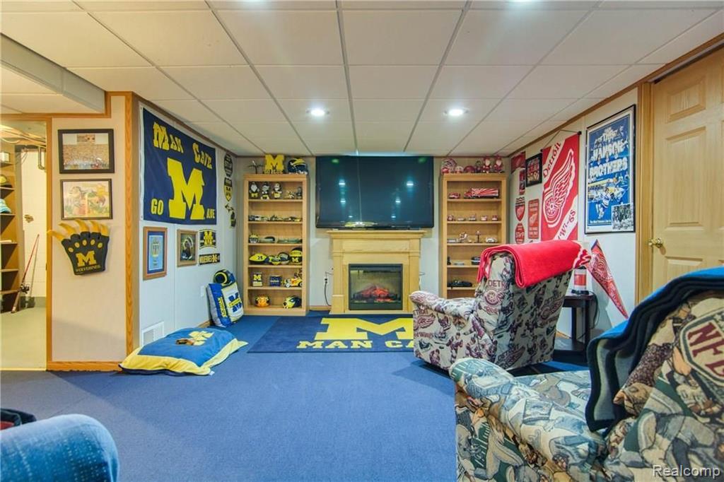 1475 Holton Road Muskegon, MI 49445 - Photo 29 of 47