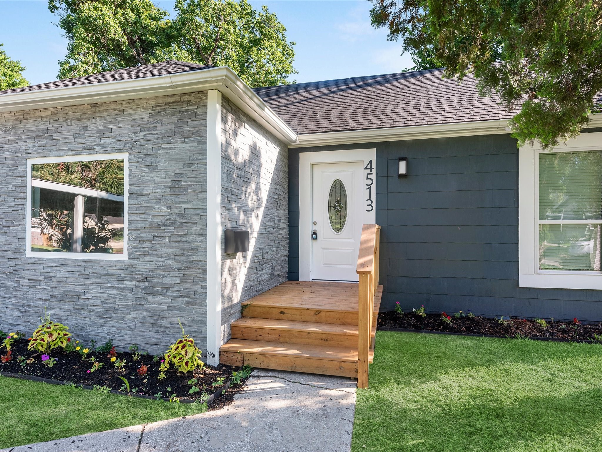 4513 Normandy Way Houston, TX 77021 - Photo 2 of 20