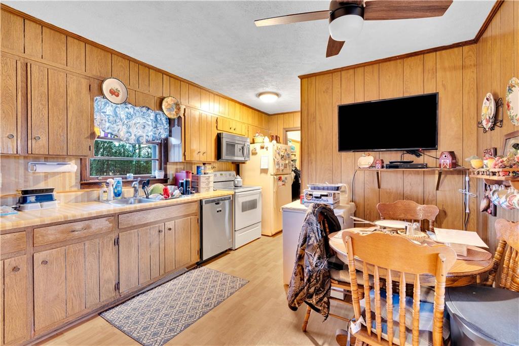 4923 Hawkins Academy Road Social Circle, GA 30025 - Photo 13 of 33