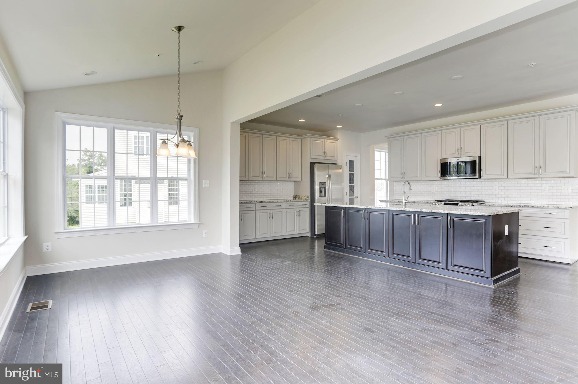734 Dowers Road Abingdon, MD 21009 - Photo 15 of 42 Irvine Kitchen-Casual Dining