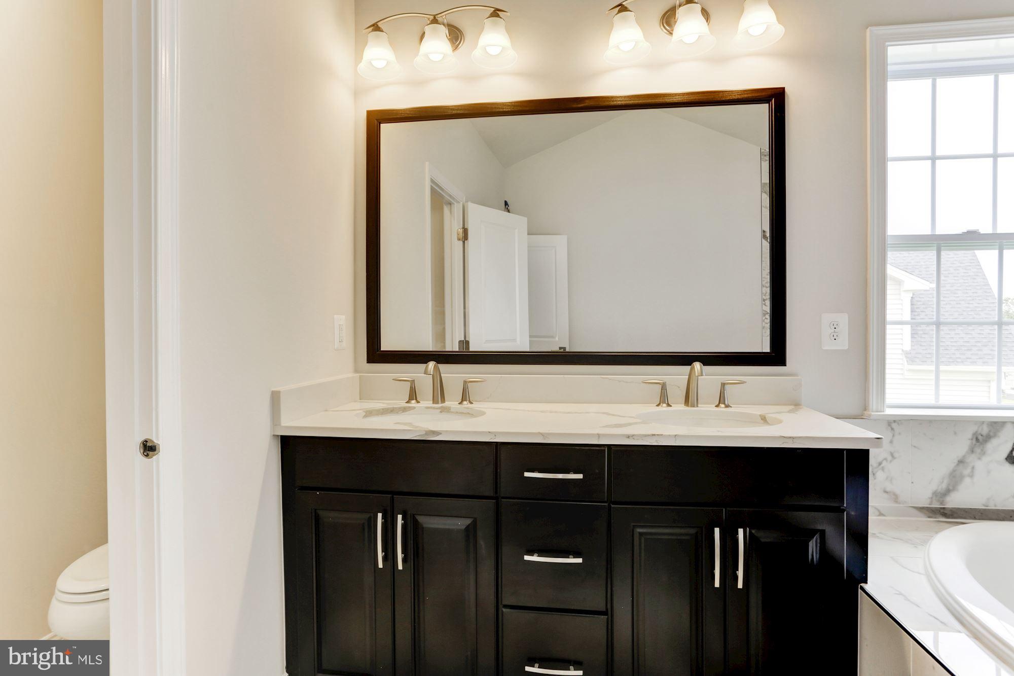 734 Dowers Road Abingdon, MD 21009 - Photo 28 of 42 Irvine Master Bath