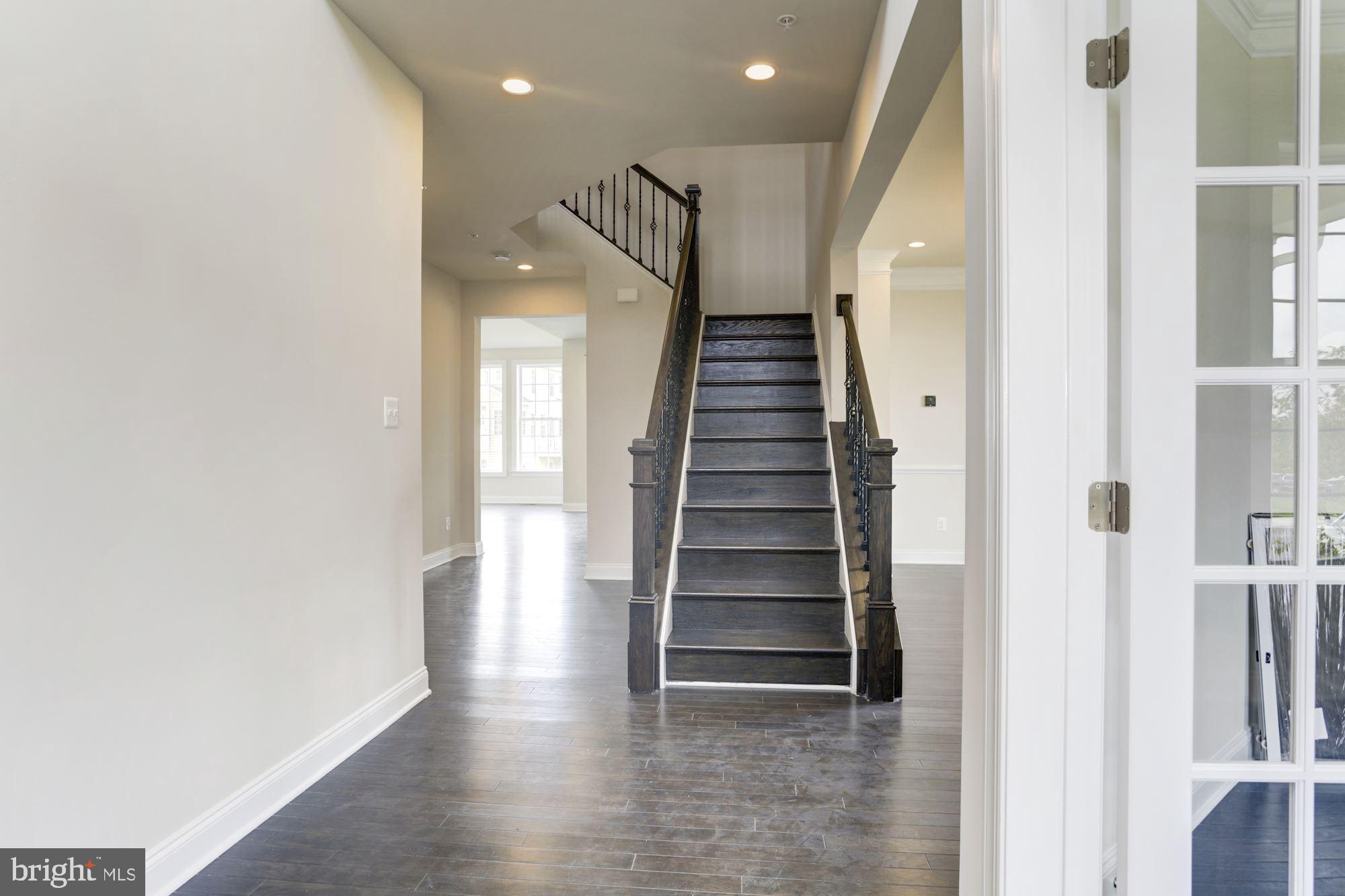 734 Dowers Road Abingdon, MD 21009 - Photo 8 of 42 Irvine Foyer