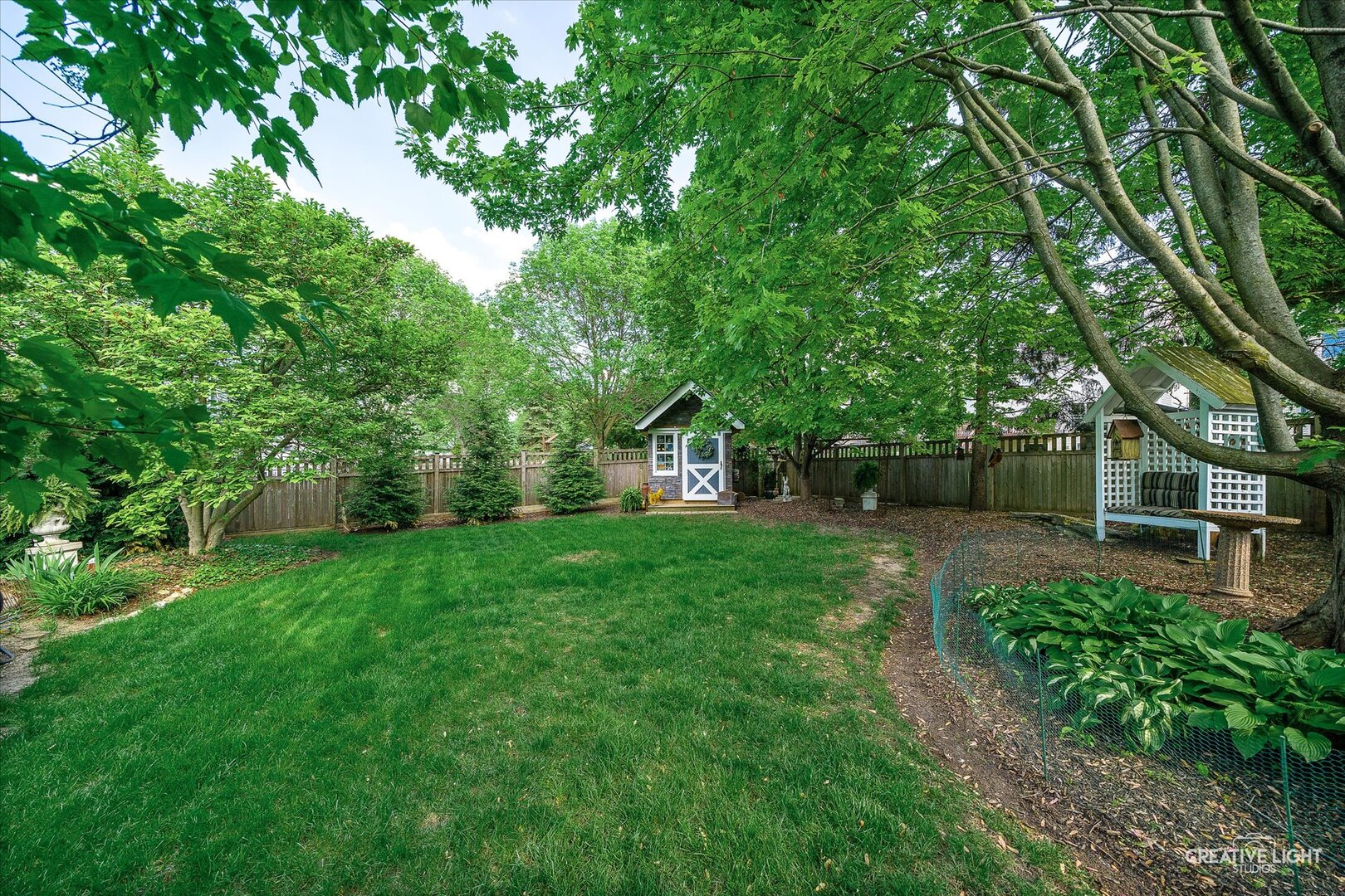 2828 Miller Road Geneva, IL 60134 - Photo 36 of 40 a view of a back yard