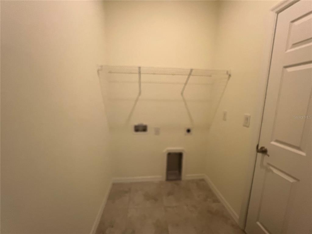 354 Albatross Road Rotonda West, FL 33947 - Photo 25 of 31