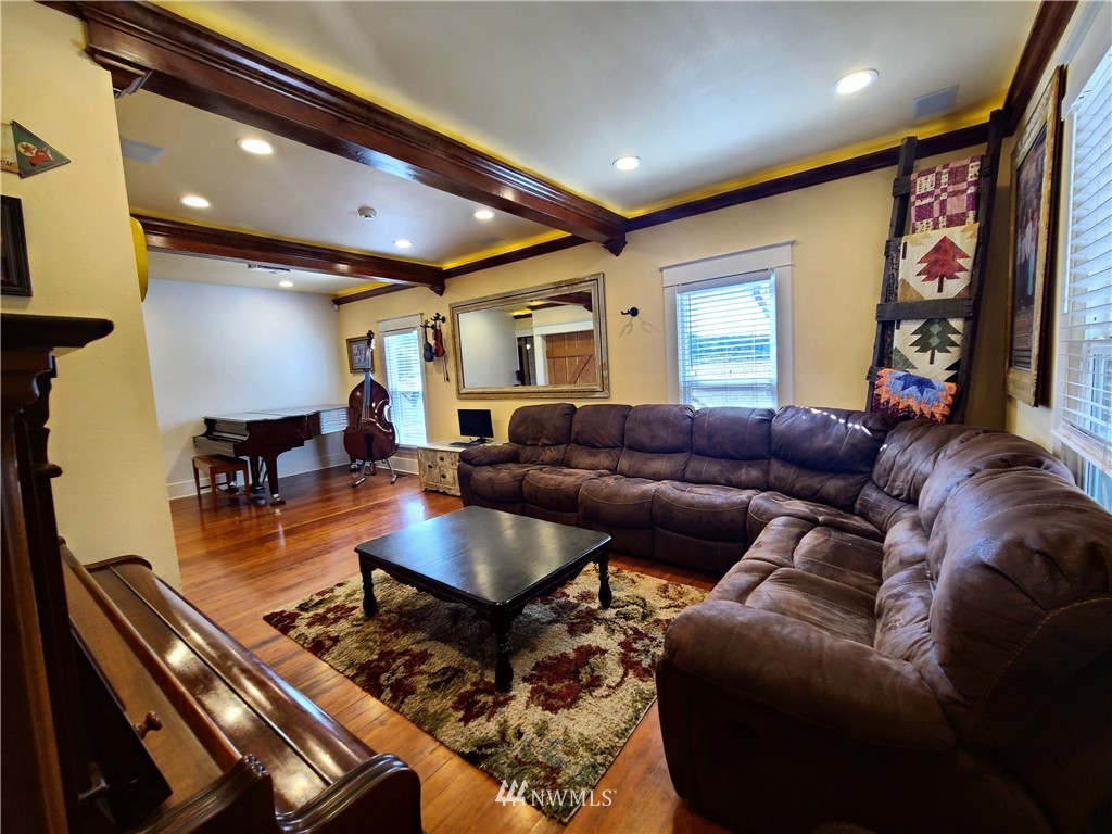 2266 Salzer Valley Road Centralia, WA 98531 - Photo 13 of 40 Gallery Image 13