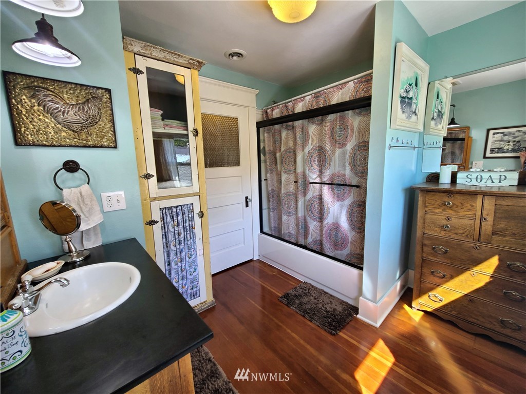 2266 Salzer Valley Road Centralia, WA 98531 - Photo 21 of 40 Gallery Image 21