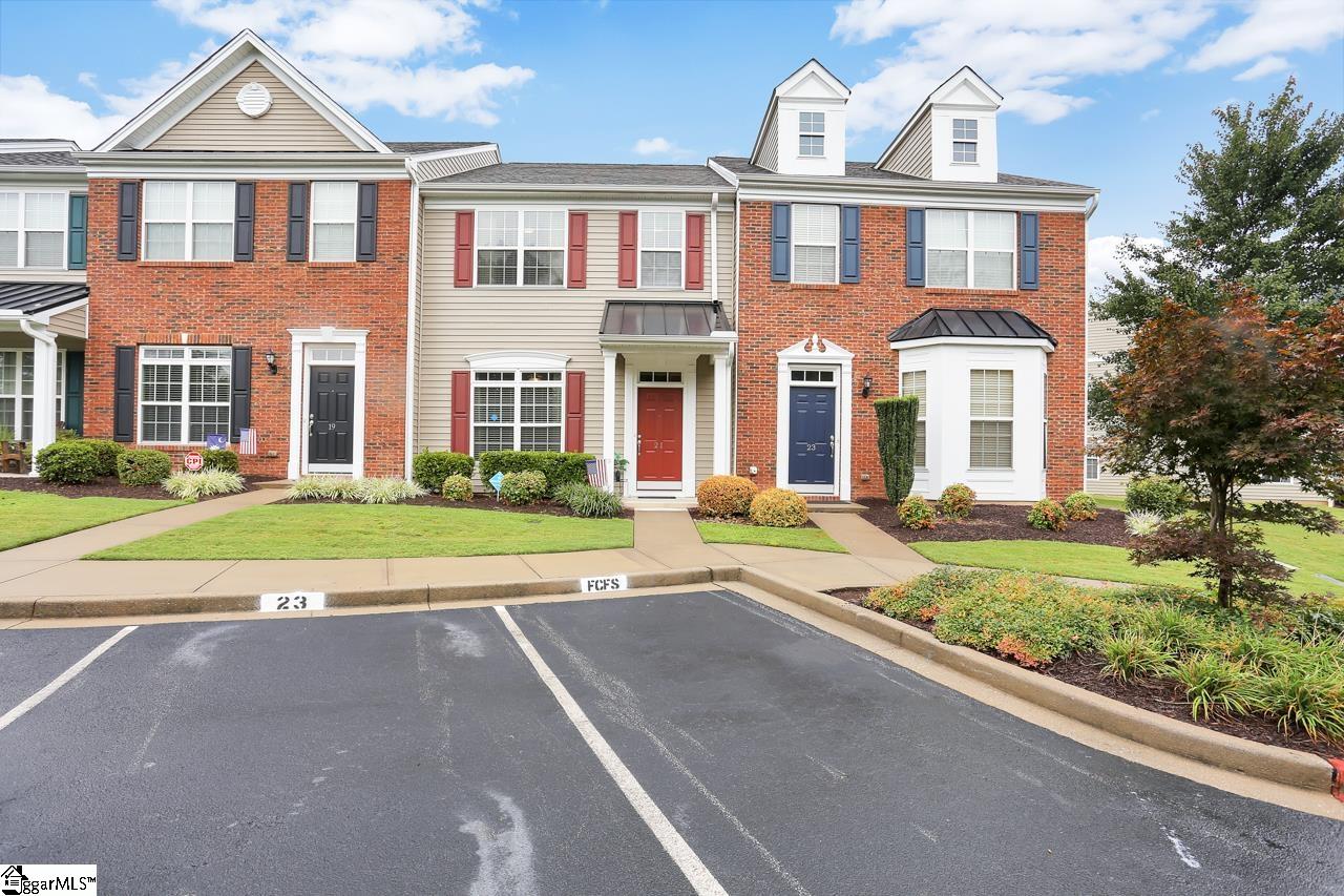 21 Swade Way Greer, SC 29650 - Photo 2 of 29 Gallery Image 2